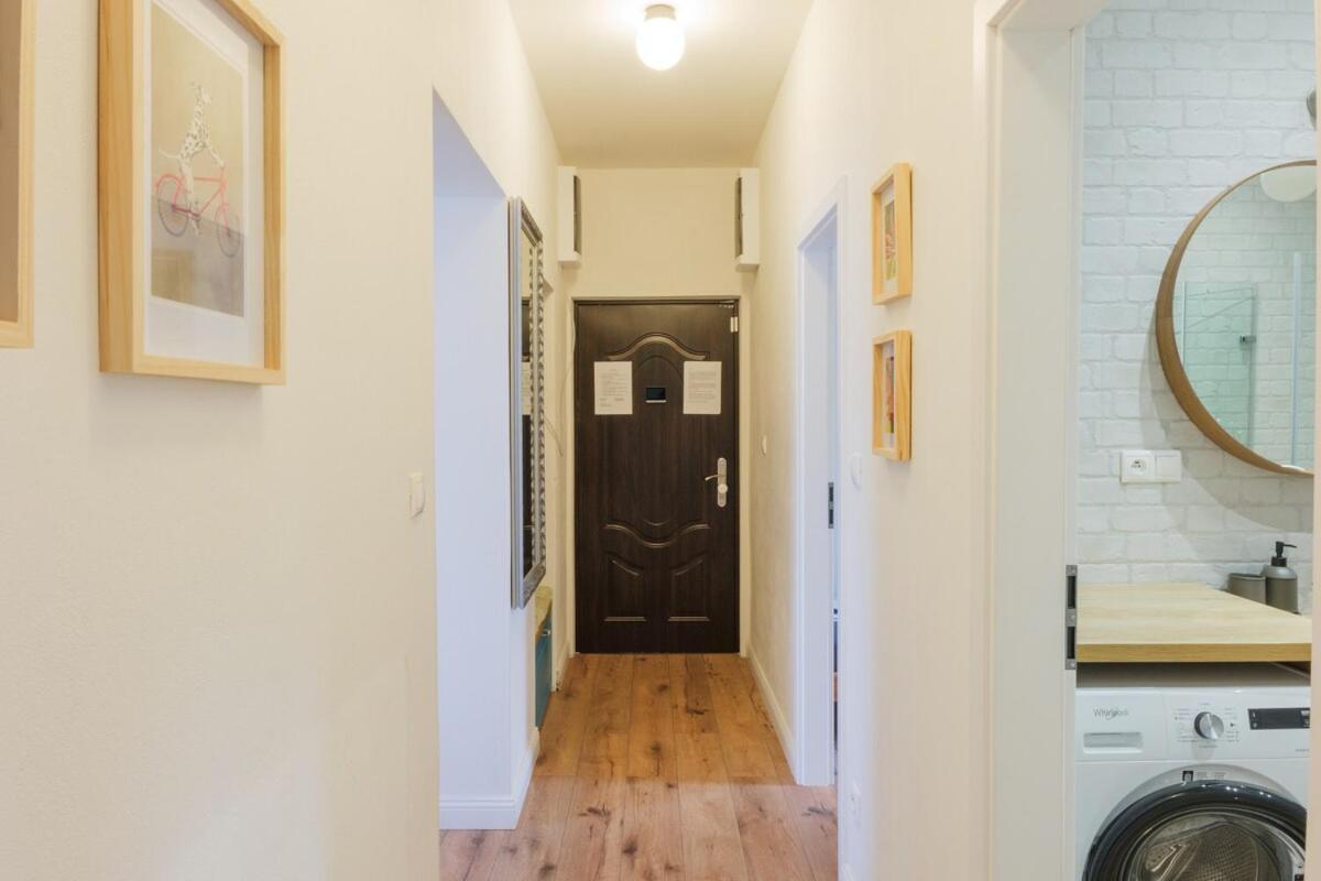 S Velkou Terasou A Balkonom V Centre Mesta! Apartmán Bratislava