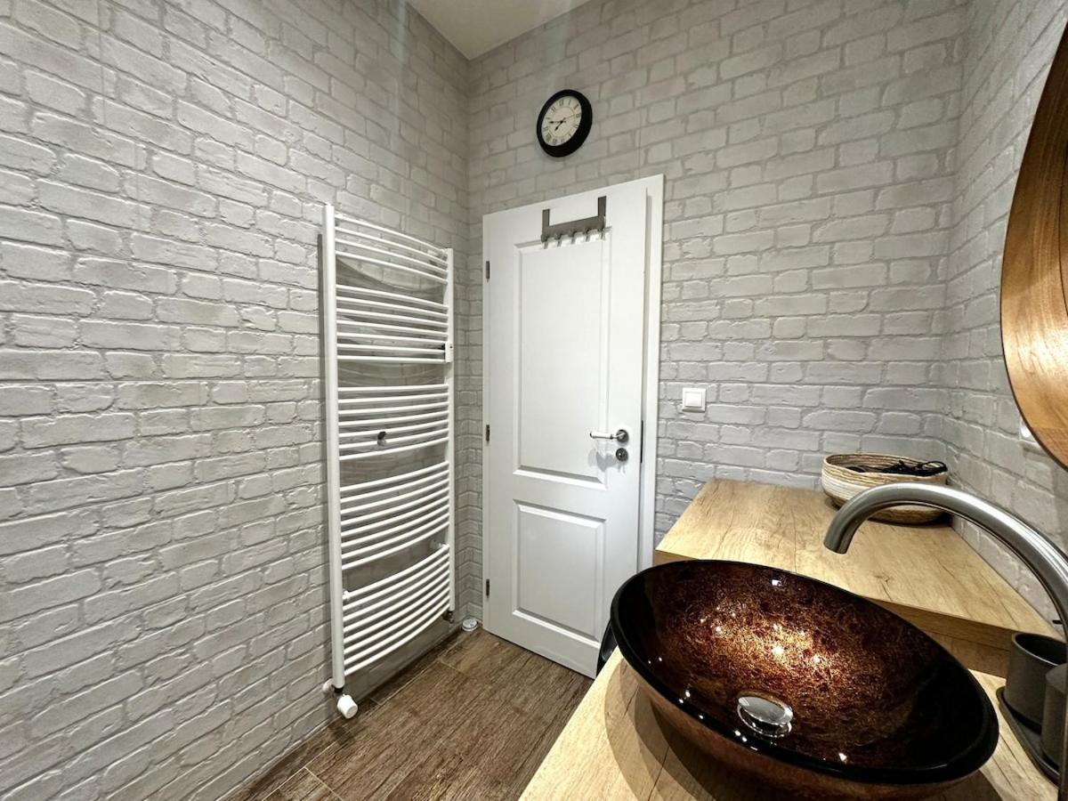 S Velkou Terasou A Balkonom V Centre Mesta! Apartmán