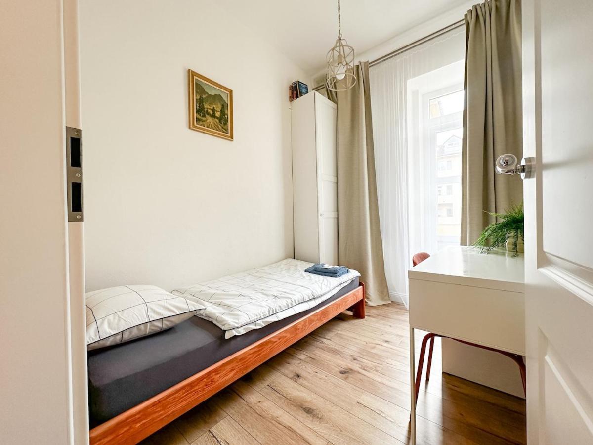 Apartmán S Velkou Terasou A Balkonom V Centre Mesta! *