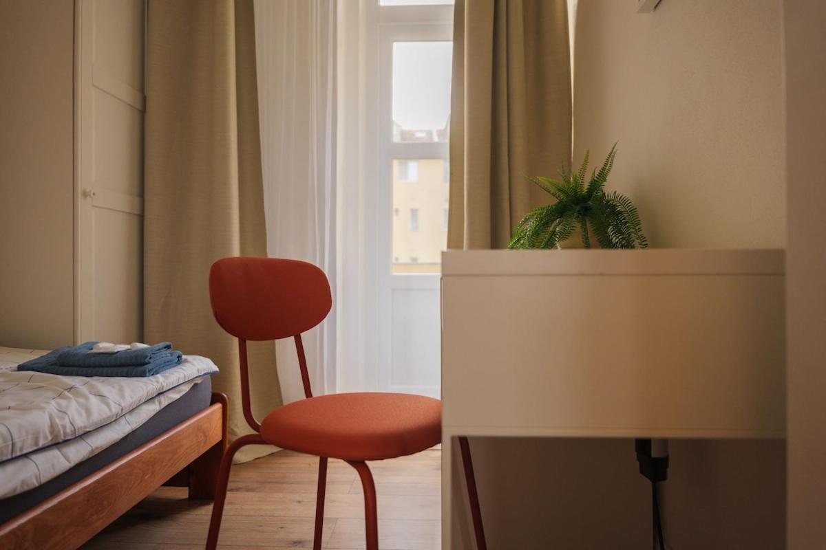 S Velkou Terasou A Balkonom V Centre Mesta! Apartmán Bratislava