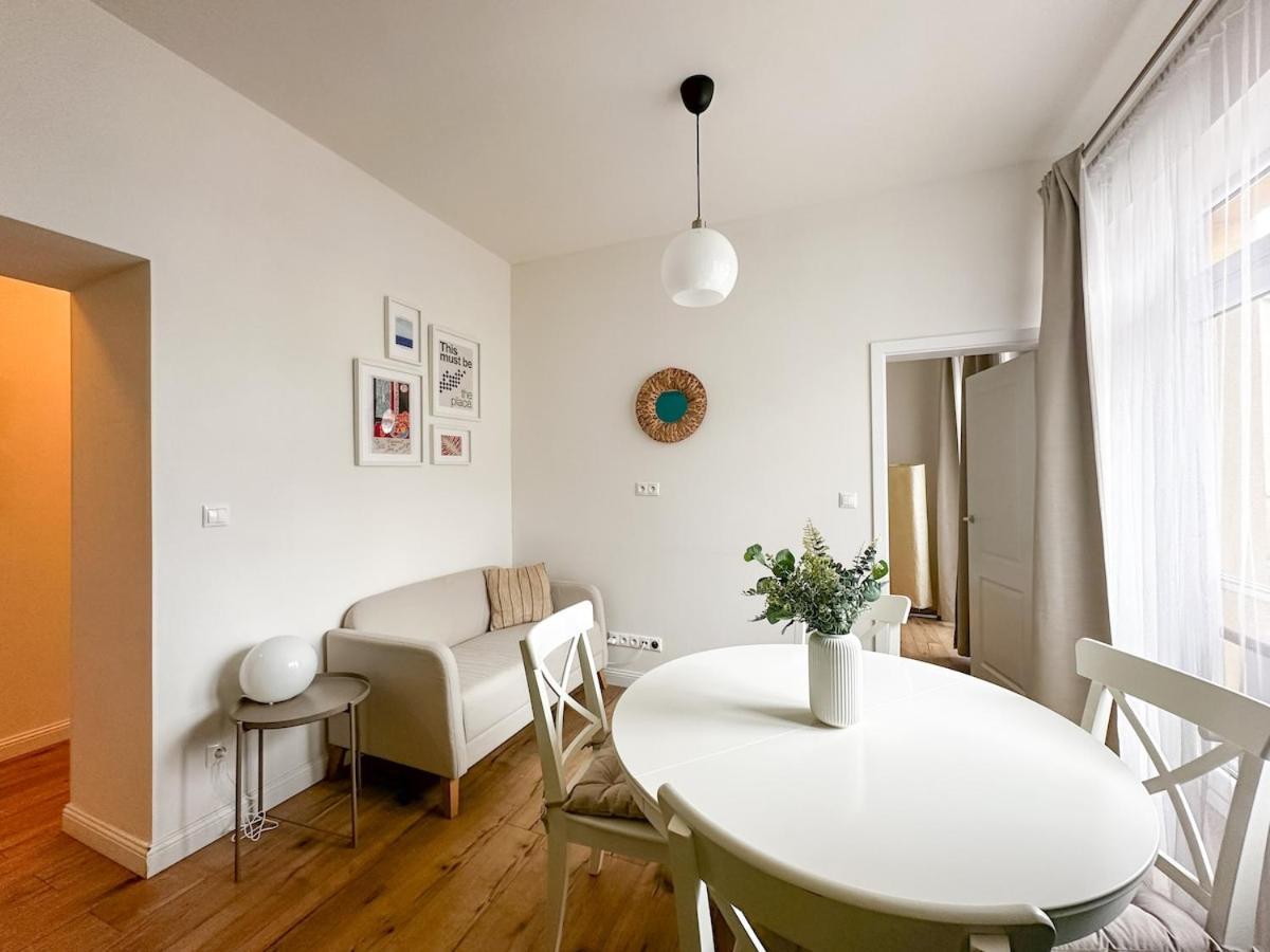 Apartmán S Velkou Terasou A Balkonom V Centre Mesta! Bratislava